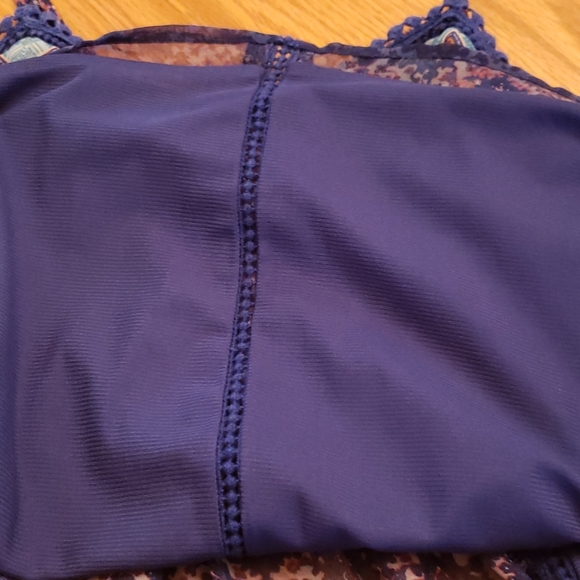 Summer top - Picture 4 of 5